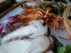 -滇釜火锅·能喝汤的火锅(车公庄店)