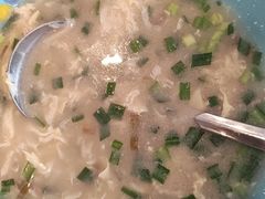 -今鲜源酒店·海鲜锅贴青岛菜(新湛路店)