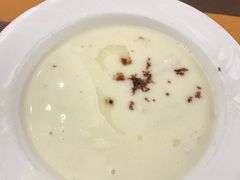 -红房子西菜馆(淮海中路店)