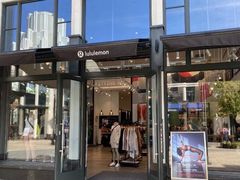 -lululemon(比斯特购物村店)