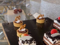 -汇泉王朝大饭店-旋转餐厅(南海路店)