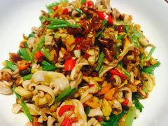 -老湘亲·品鉴湘菜(蔡塘爱琴海店)