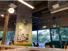 大堂-憨铁匠老火锅(龙岗万科里店)