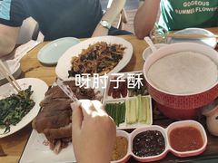 -肘子酥·天津菜·特色捞面(德云社店)