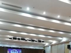 -上海市虹口区青少年活动中心(欧阳路)