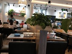 大堂-拿渡·水煮鱼麻辣香锅(王府井奥莱·香江小镇店)