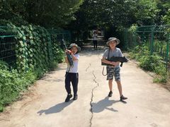 -亲兄弟真人CS团建拓展基地