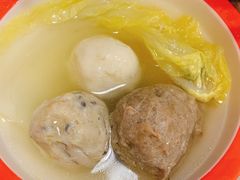 大四喜丸-小龍鳳·港式海鲜打边炉(沙湖路店)