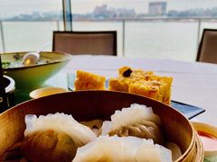 翡翠蒸粉果-白天鹅宾馆-宏图府餐厅