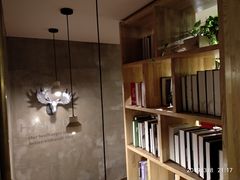 -HIGH FIVE哈福手工汉堡(桂林路店)