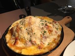 -Oasis Bar & Grill