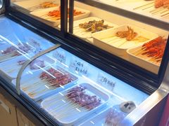 -哈尔滨小酒馆·鲜肉现穿自助烧烤(康新花园店)