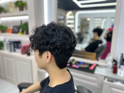 -尤司男士国潮理发馆