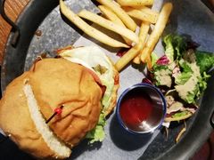 牛肉汉堡-404干式熟成牛排馆•聚会餐厅