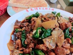 -鲁南仔·滕州炒鸡(经三路店)