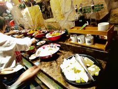 -老牌坊云南鱼豆花火锅(嵩山店)