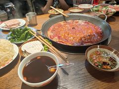 -萍姐火锅·公路夜市(武汉首店)