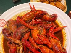 -叶派龙虾•招牌香辣蟹·海鲜(中海国际店)