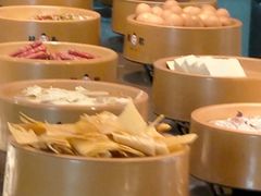-龍歌自助小火锅(市南金茂湾店)