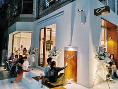 -Line 咖啡(石厦花园店)