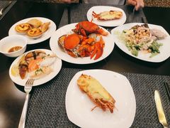 -怡聚轩全日制自助餐厅(大中华喜来登酒店)