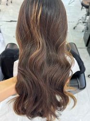 -赤道 Hair Salon