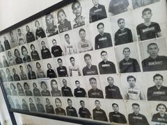 -吐斯廉屠杀博物馆