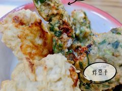 -卢聪艺小吃店(阳翟总店)