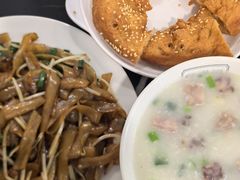 -伍湛记 · 广州老字号(龙津中路店)