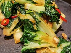 焗锅气奶白菜-小大董·烤鸭(凤凰汇店)