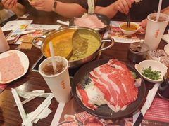 -呷哺呷哺(世贸.工三店)