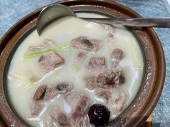 芡实薏米淮山煲唐排-和苑酒家·一线江景(星寰店)