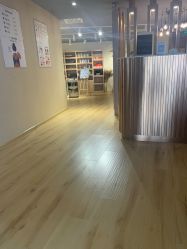 -涂tu指甲日式美甲美睫店