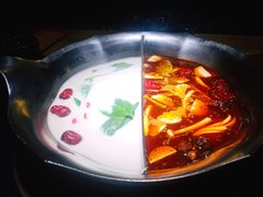 -湊湊火锅·茶憩(上海合生汇店)