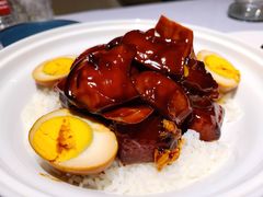 元宝目鱼红烧肉-屋里厢上海菜馆