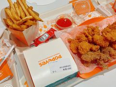 -Popeyes炸鸡·汉堡·奶昔(五角场万达店)