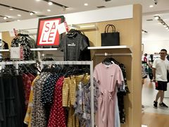 店铺环境-hotwind热风(重庆悦荟店)