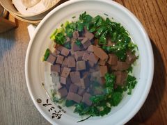 馋口鸭血汤-馋三尺蟹粉小笼(人民广场店)
