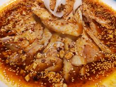 木耳拌鸡-晶泽丽琅·鱼鲜川菜(川师店)