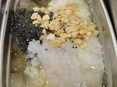 -正南齐北·老街糯米团(洪崖洞店)
