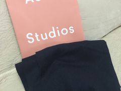 -Acne Studios(芮欧百货店)