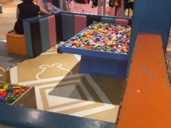 -卡通尼乐园(重庆南坪协信星光店)