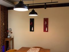 -小草屋轰趴馆别墅派对新场团建家庭聚会