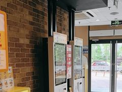 -麦当劳(政通路店)