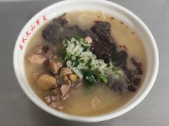 -文山荷鲜居(翠湖店)