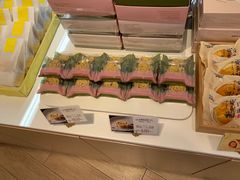 -好利来(万卉路店)