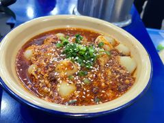 -马路边边串串香(苗栗路店)