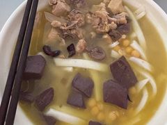 -文山荷鲜居(翠湖店)