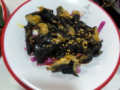 -毛辣果·贵州红酸汤牛肉火锅(西单店)
