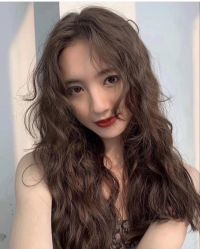 -BULB STUDIO 巴柏明星发型工作室